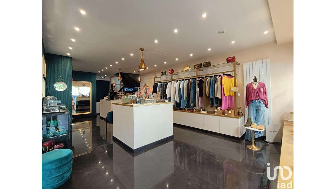 Boutique à Rueil-Malmaison
