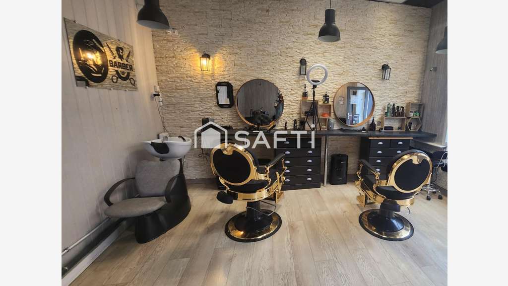 Vente salon de barbier en rue passante Saint Omer