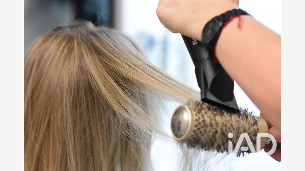 Vente salon de coiffure à Saint-Chamond centre