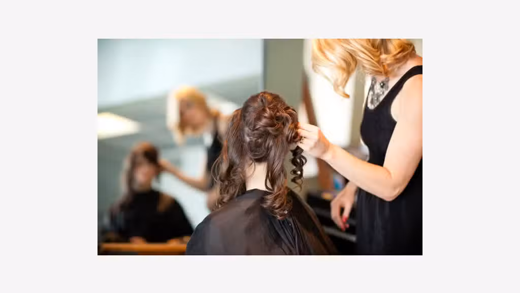 Vente très beau salon de coiffure bem empl 71