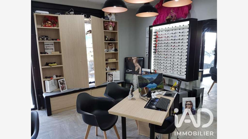 Vente FDC optique en place à Pointe-à-Pitre