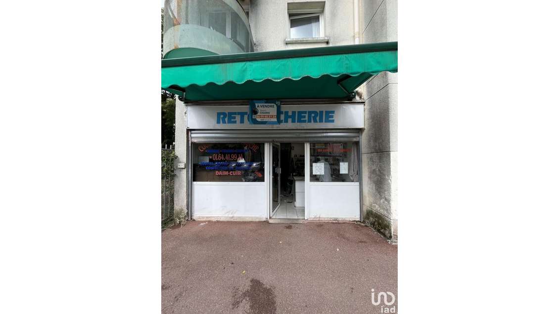 Vente retoucherie gare de Savigny-Le-Temple