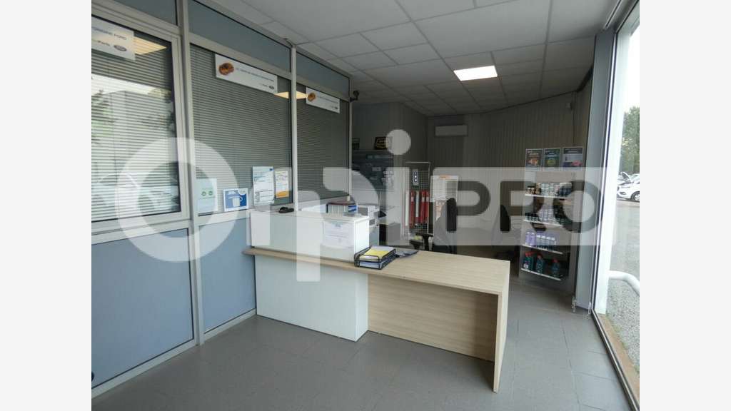 Vente concession automobile à Sisteron empl strat