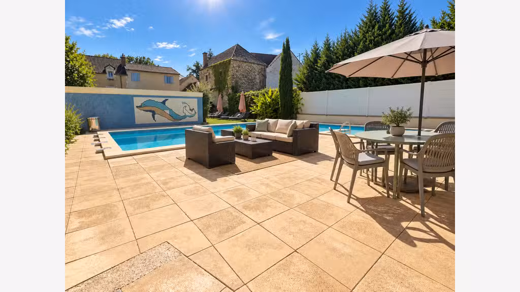 Cède hôtel 3 *** 23 chambres avec piscine Souillac