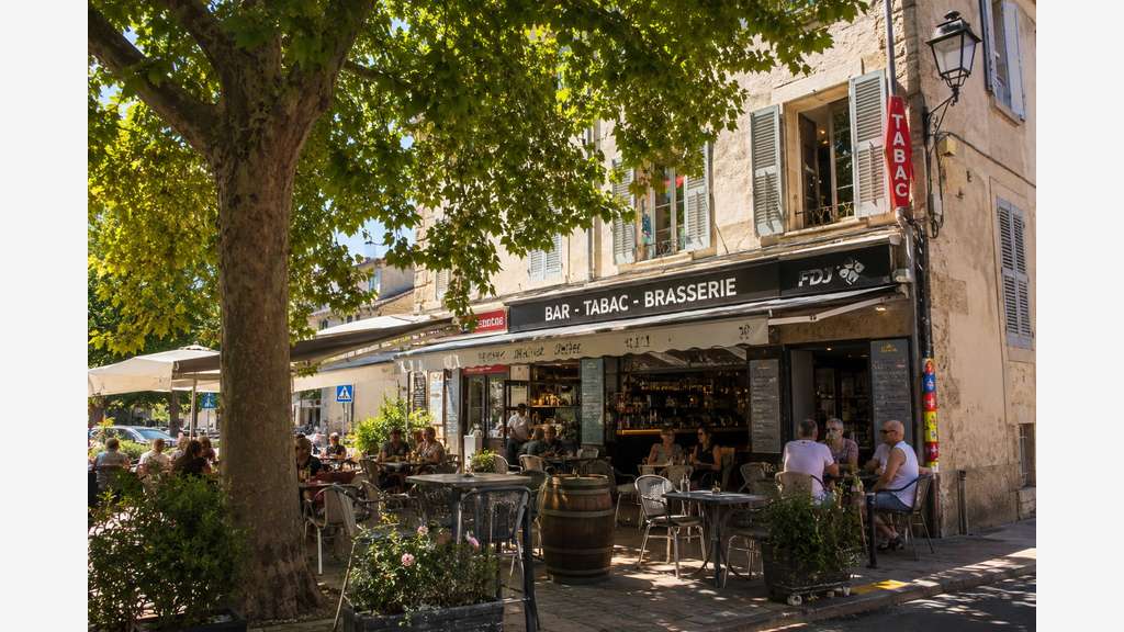AV bar tabac emplacement N°1 grande terrasse Aix