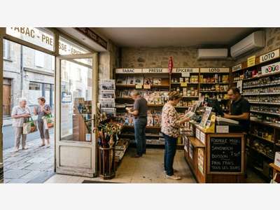 AV tabac presse épicerie ville très fréquentée 63