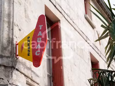 AV FDC Tabac Presse Loto proche de Bordeaux