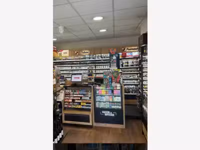 AV FDC tabac cigarettes électroniques à Cannes