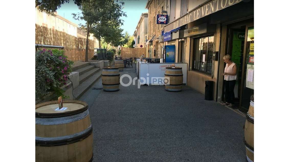 Bar restaurant PMU à vendre à Jonquières