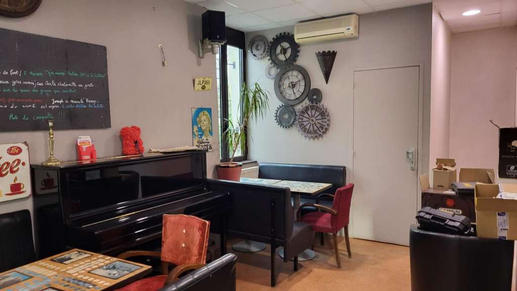 Vente bar tabac presse PMU + terrasse à Limoges