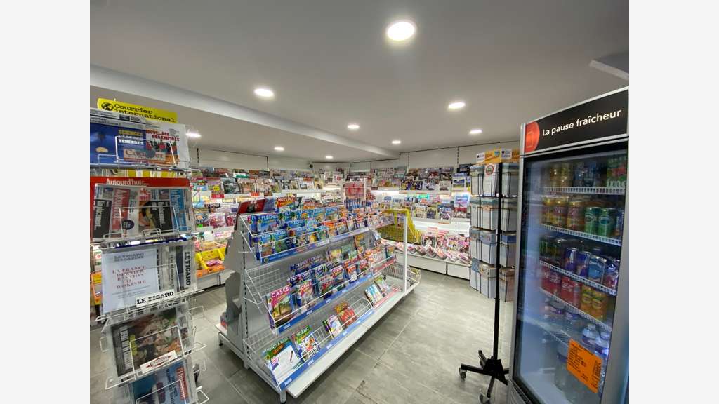 AV tabac presse librairie bord de plage Seignosse