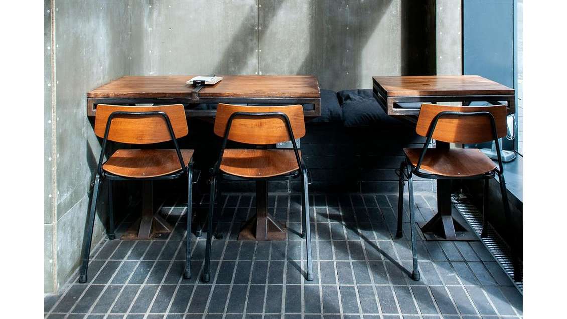 Vente FDC traiteur sur un très bon emplacement