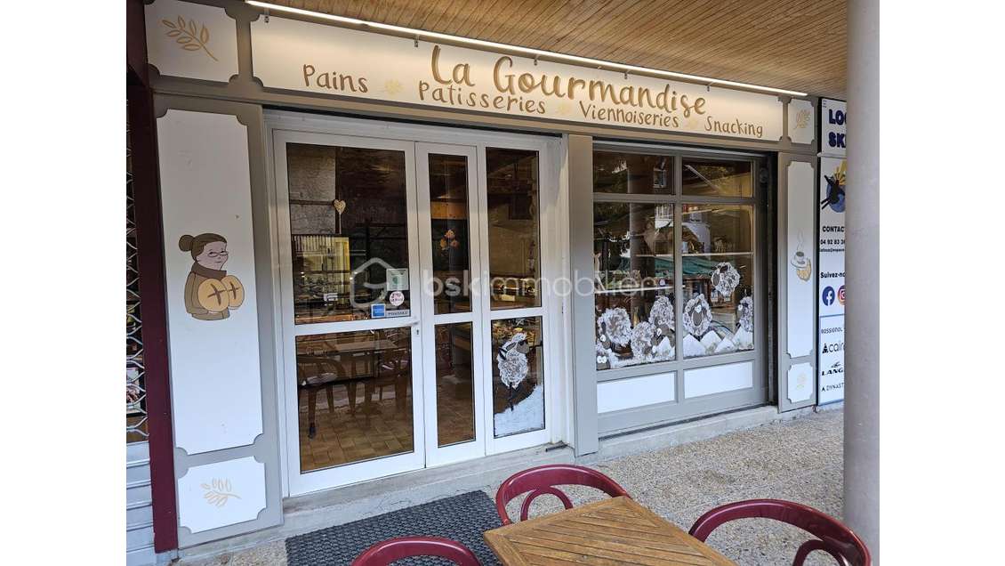 Vente FDC point chaud snack à la Foux d'Allos