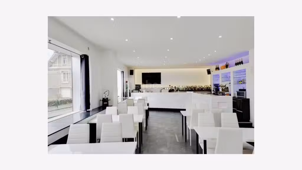 À VENDRE – FONDS DE COMMERCE RESTAURANT