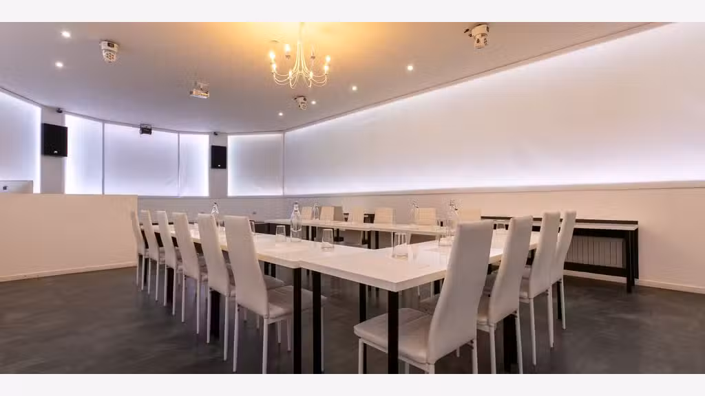 À VENDRE – FONDS DE COMMERCE RESTAURANT