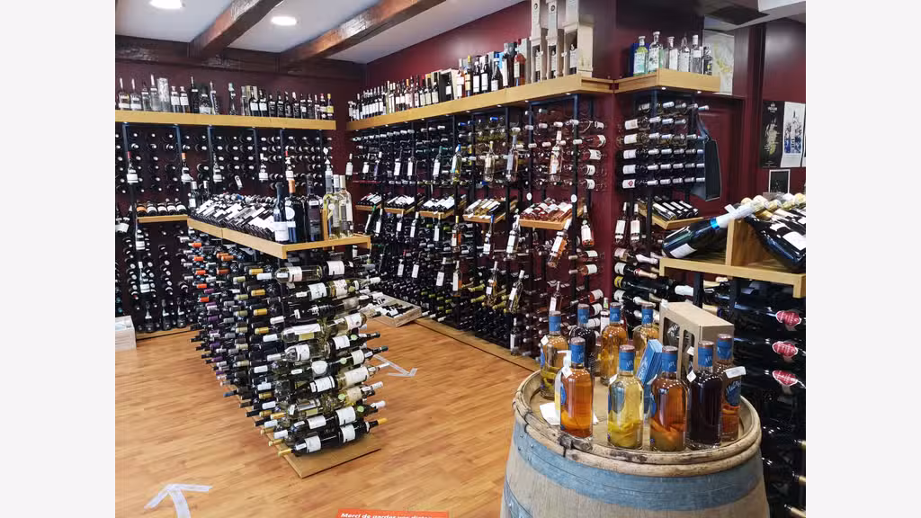 🍷 A céder cave à vin ou droit au bail sur St Maur