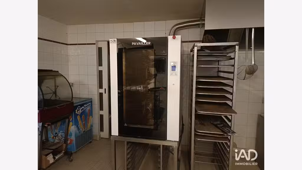 Vente supérette avec rayon boucherie à Villedômer