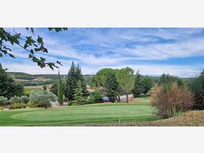 Vente Golf avec mas en pleine nature en Provence