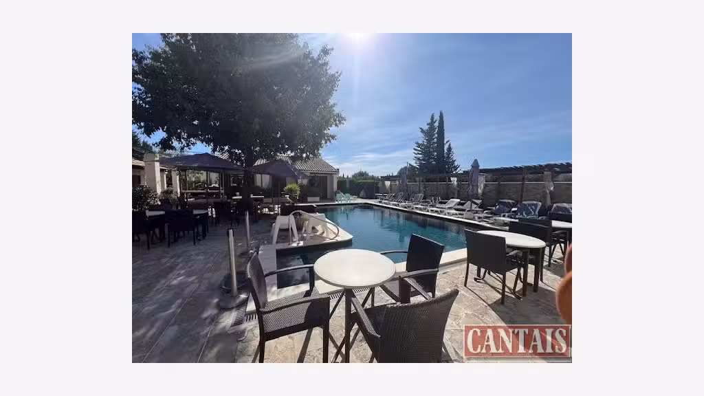 Vente hôtel bureau terrasse dept Bouches du Rhône
