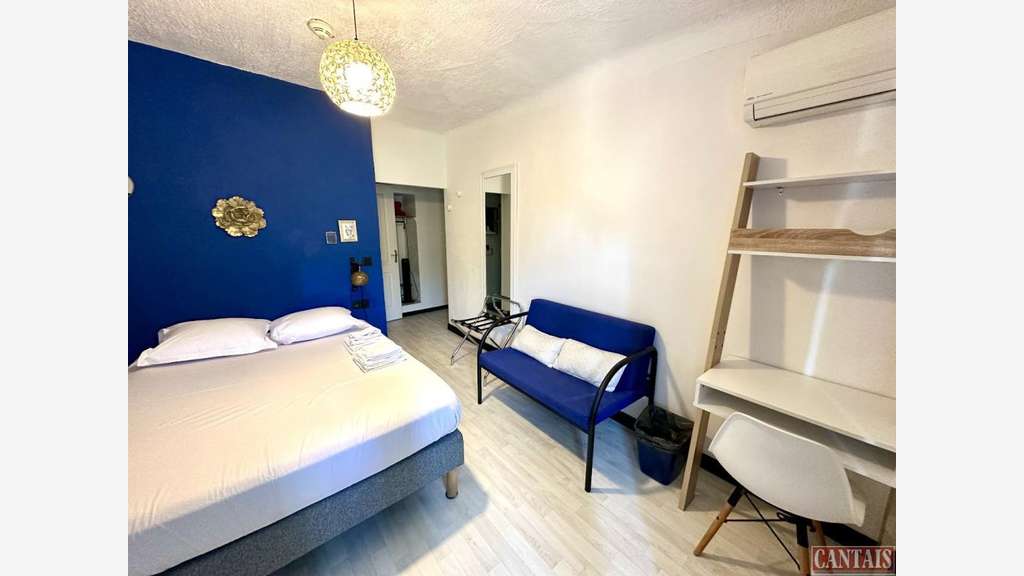 Cède hôtel bureau clé en main axe Cannes St Tropez