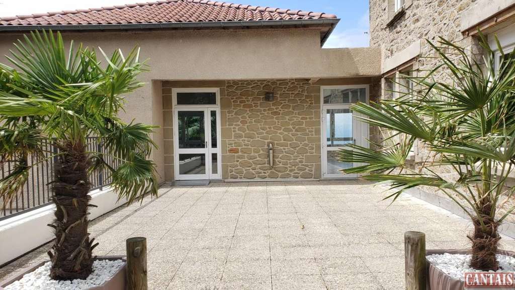 Cession Gîte de groupe 1000m² avec vue vallée 13