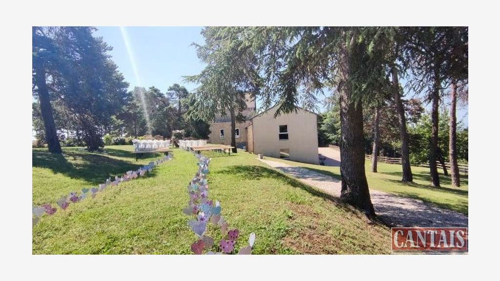 Cession Gîte de groupe 1000m² avec vue vallée 13