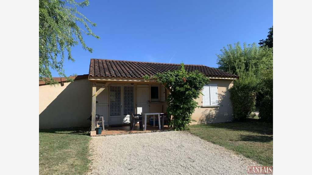 Vente ensemble de 5 gîtes sur axe Tulle Bergerac