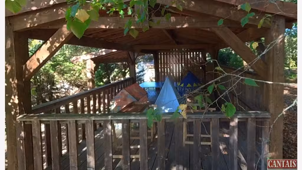Vente ensemble de 5 gîtes sur axe Tulle Bergerac