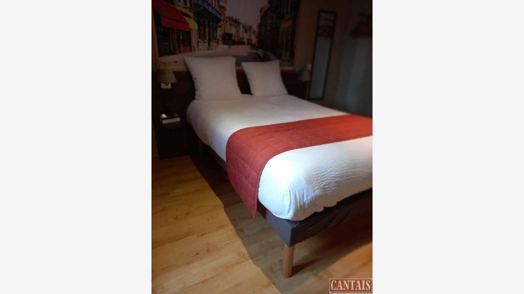 Vente hôtel restaurant sur axe Valence Avignon