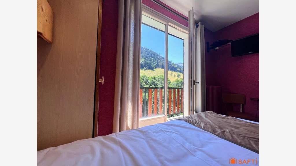 AV hôtel de charme avec vue panoramique – Luchon
