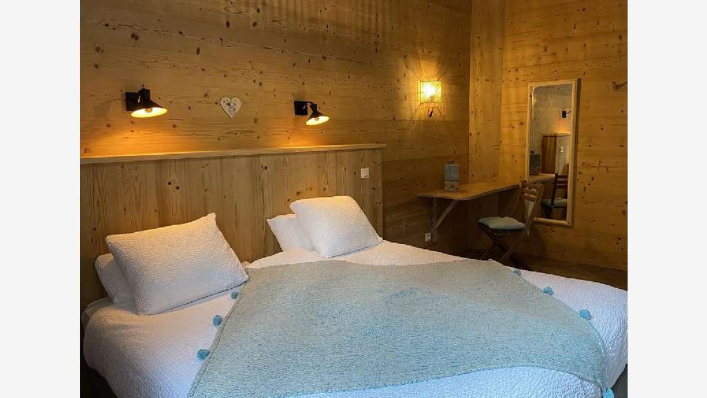 Vente hôtel bar restaurant au Bourg-d'Oisans