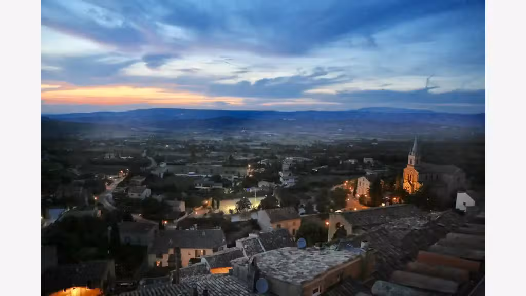 A vendre hôtel restaurant de 13 ch à Bonnieux
