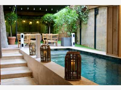 Vente hôtel-SPA 5* Bordeaux (centre) Murs & Fonds