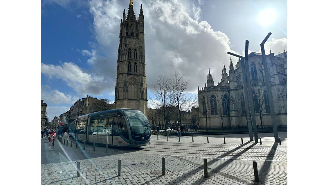 AV FDC restauration extraction terrasse Bordeaux