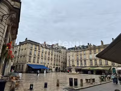 AV FDC petite restauration à Bordeaux St Pierre