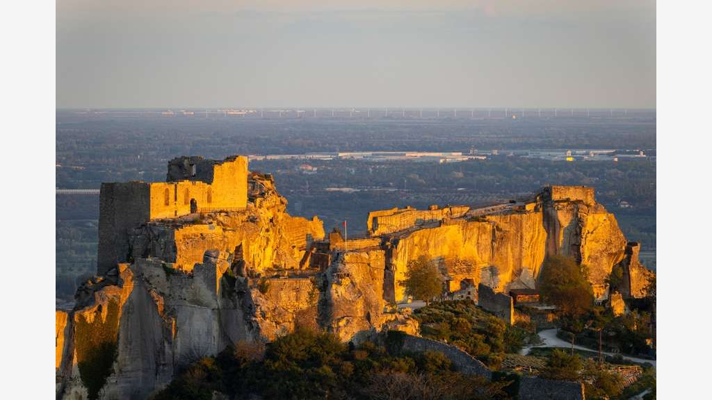 A vendre hôtel-restaurant dans les Alpilles (13)