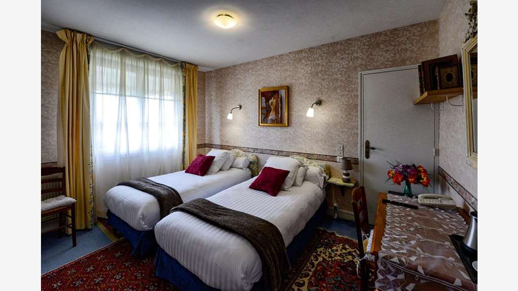 Vente hôtel bureau empl prémium Brissac Quince