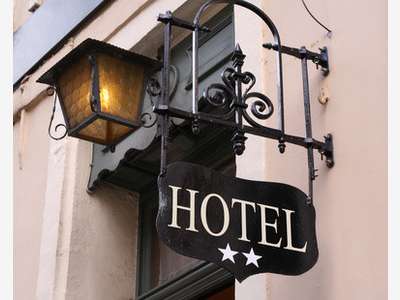 Vente hôtel bureau station balnéaire du Finistère