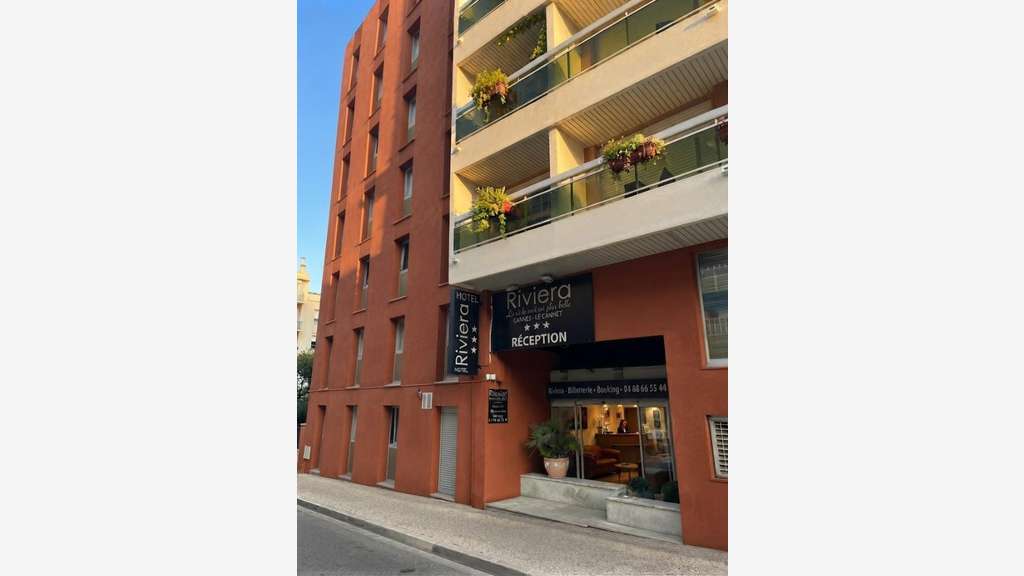 A vendre FDC hôtel bureau 40N° à Cannes Le Cannet