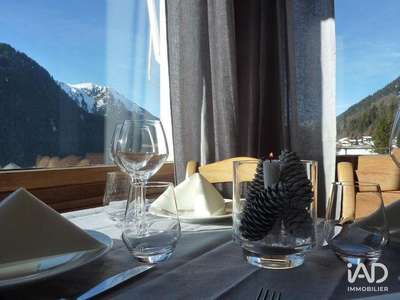 Hotel restaurant à Châtel