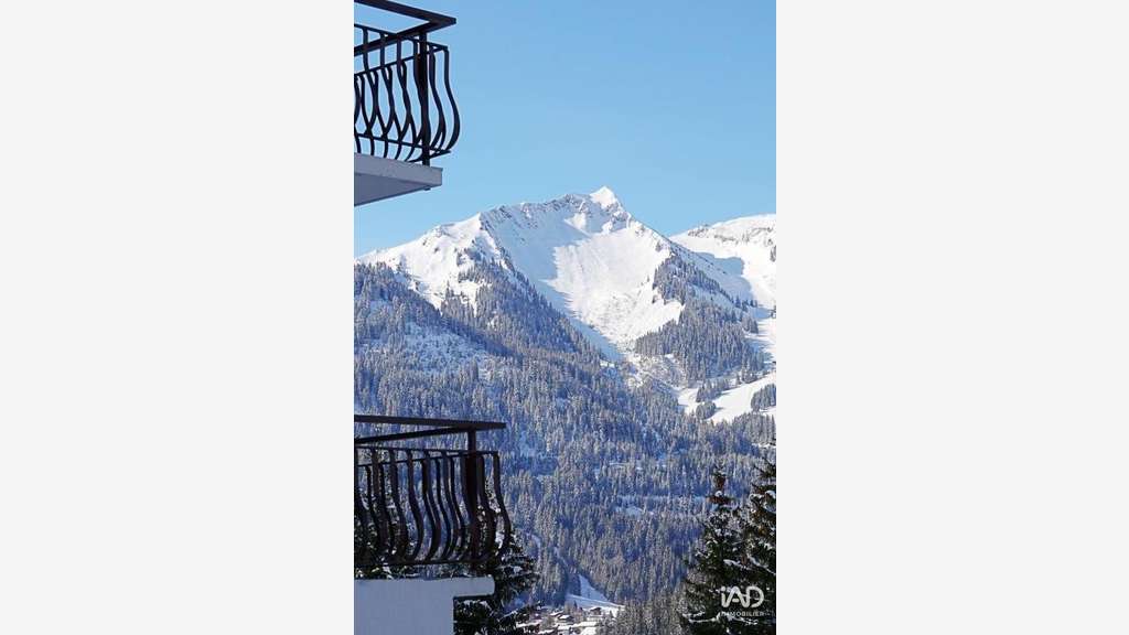 Hotel restaurant à Châtel