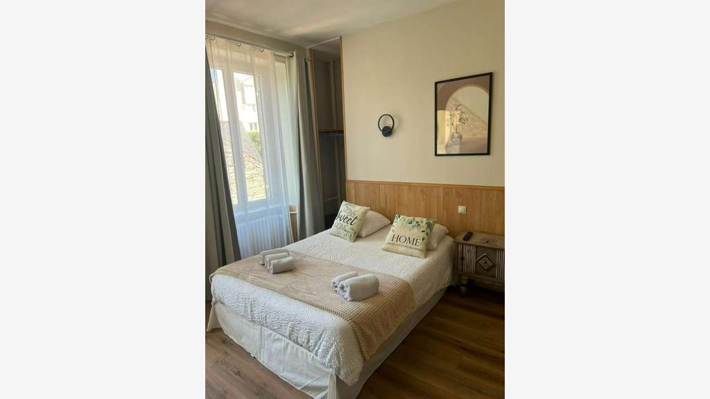 Vente FDC hôtel  ** proche Gare à Cherbourg