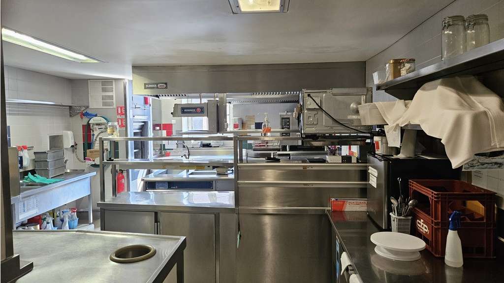 Vente hôtel 2 ** restaurant au coeur De Causse