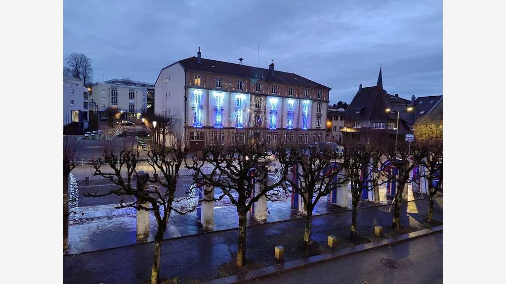 2 Hôtels à vendre 58 chambres à rénover en partie
