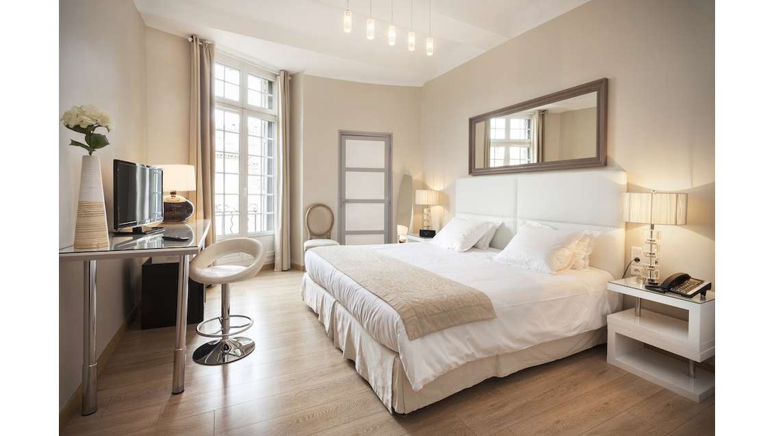 Vente hôtel 3 *** à Aix-en-Provence centre