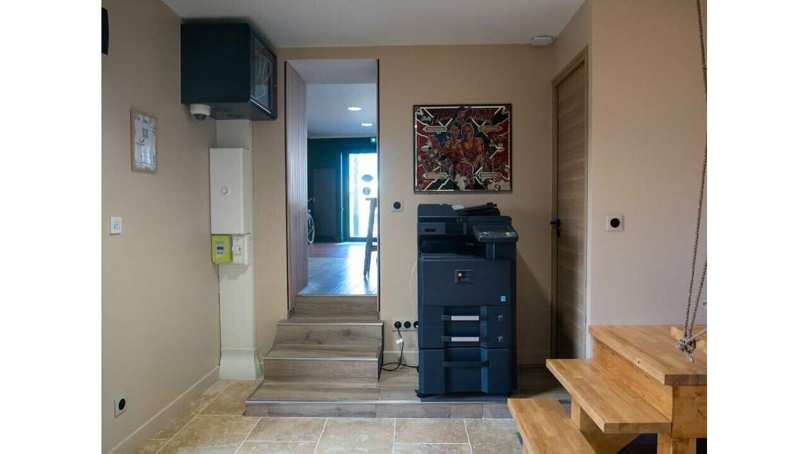 A vendre FDC hôtel avec coworking dept Eure (27)