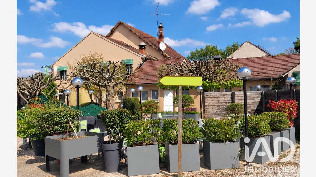 Vente hôtel restaurant proche gare à Joigny