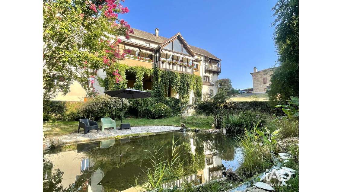 Hotel restaurant à Lacapelle-Marival