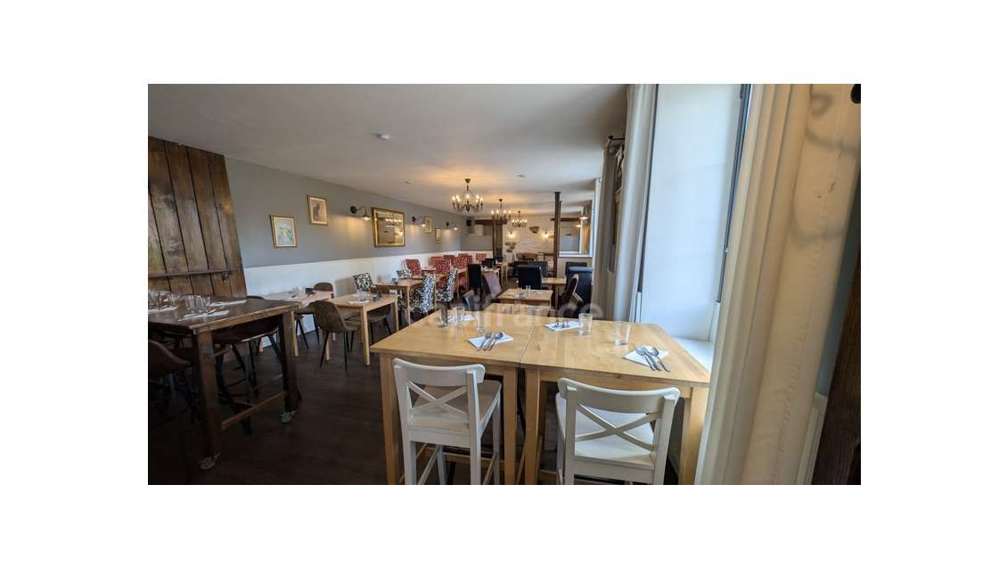 Vente hôtel restaurant au Neufbourg axe fréquenté