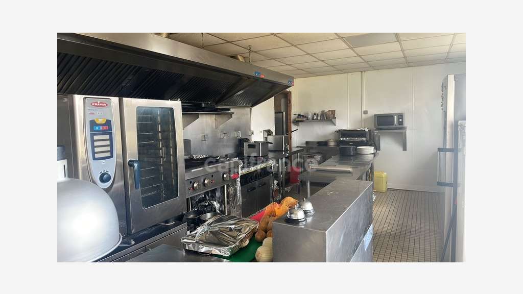 Vente hôtel restaurant au Neufbourg axe fréquenté